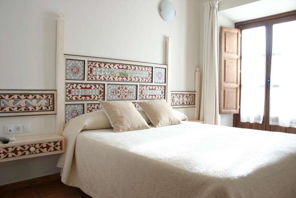 Hostal Santa Maria De Ubeda 외부 사진